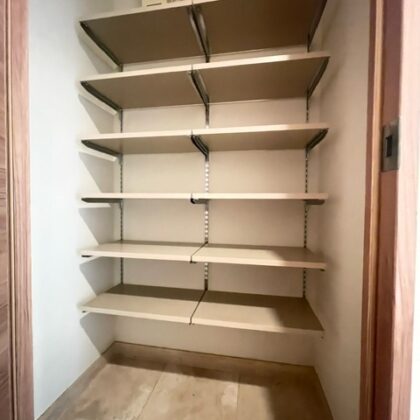 玄関横シューズインクローゼット